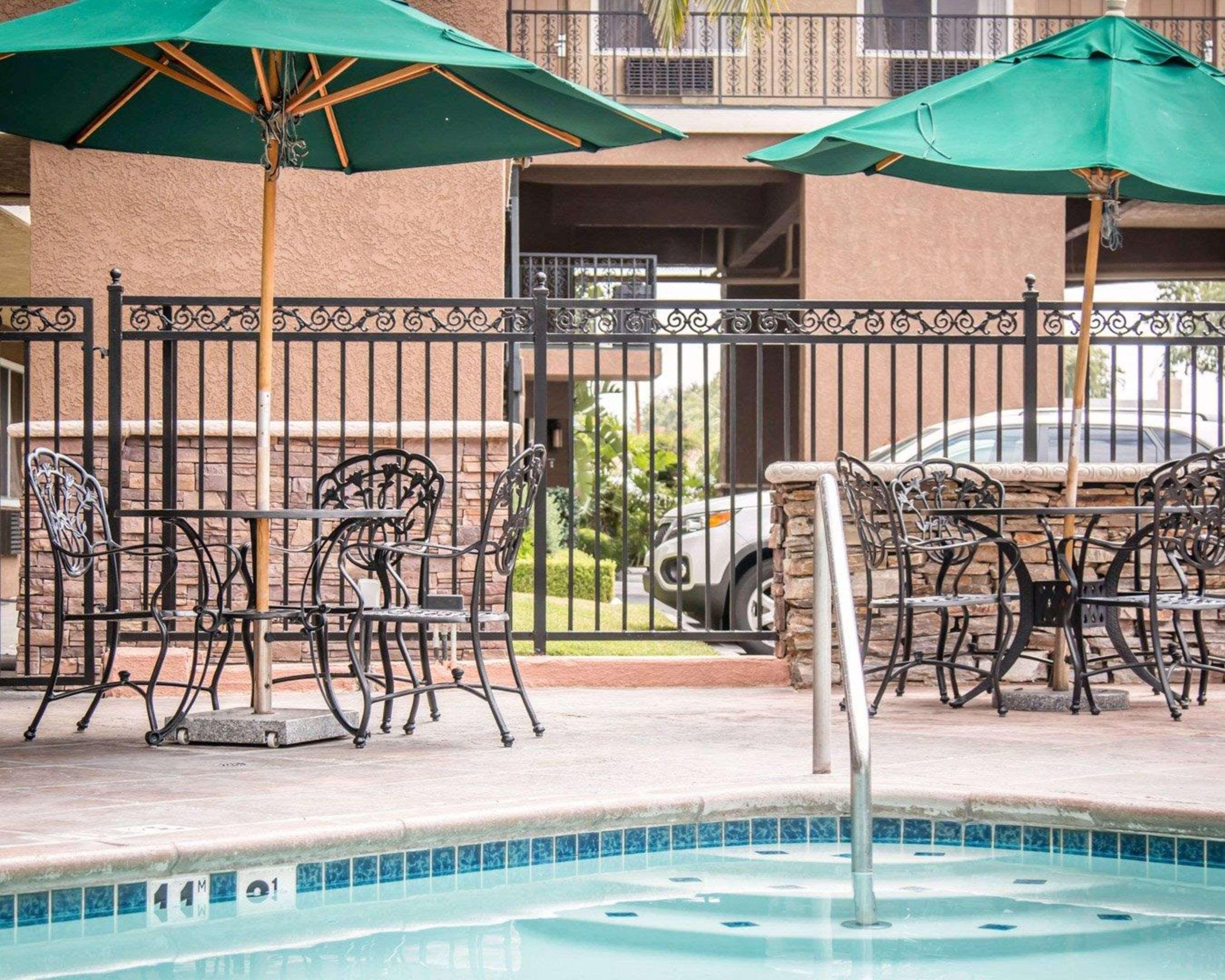 Quality Inn & Suites Anaheim Maingate Zewnętrze zdjęcie