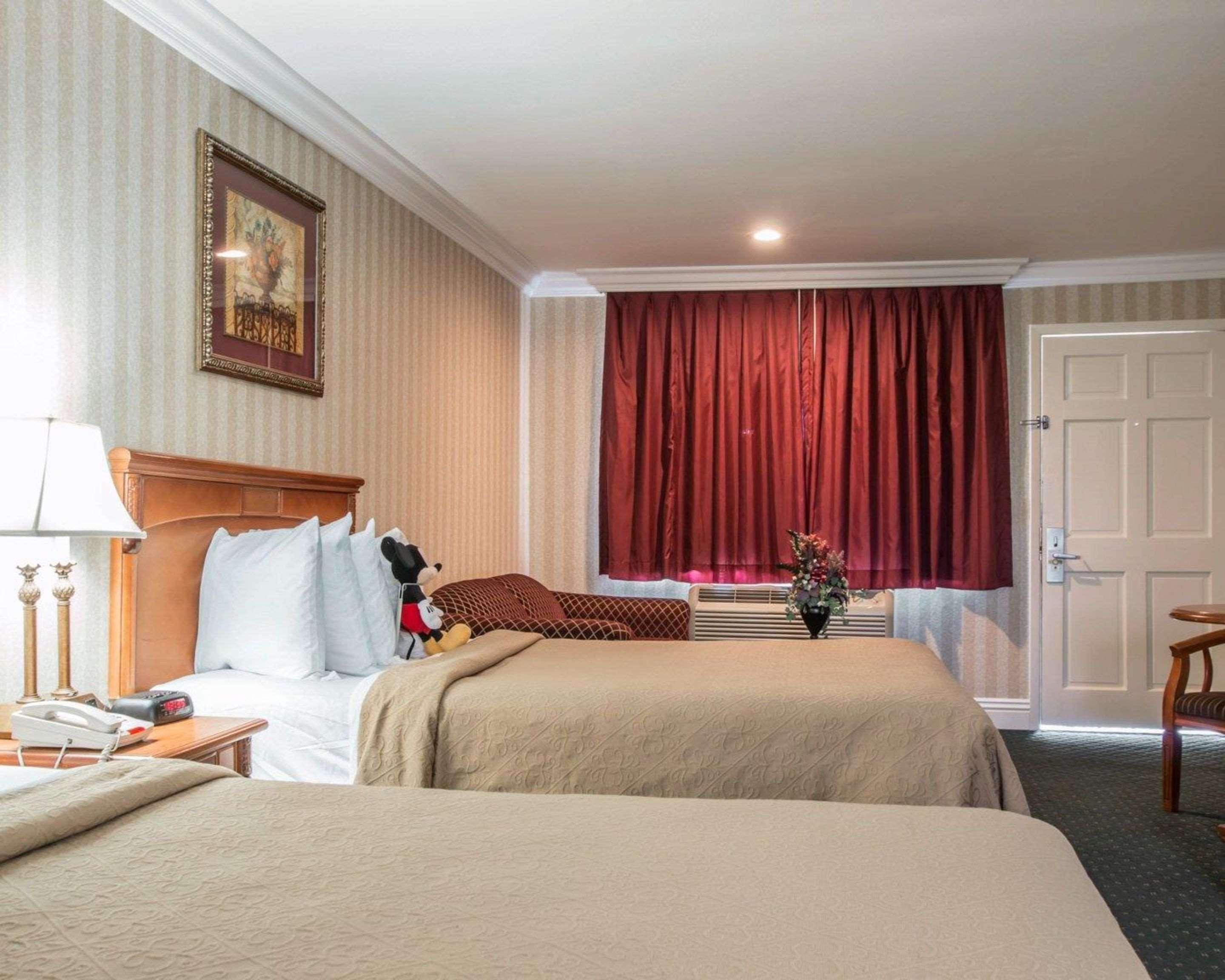 Quality Inn & Suites Anaheim Maingate Zewnętrze zdjęcie