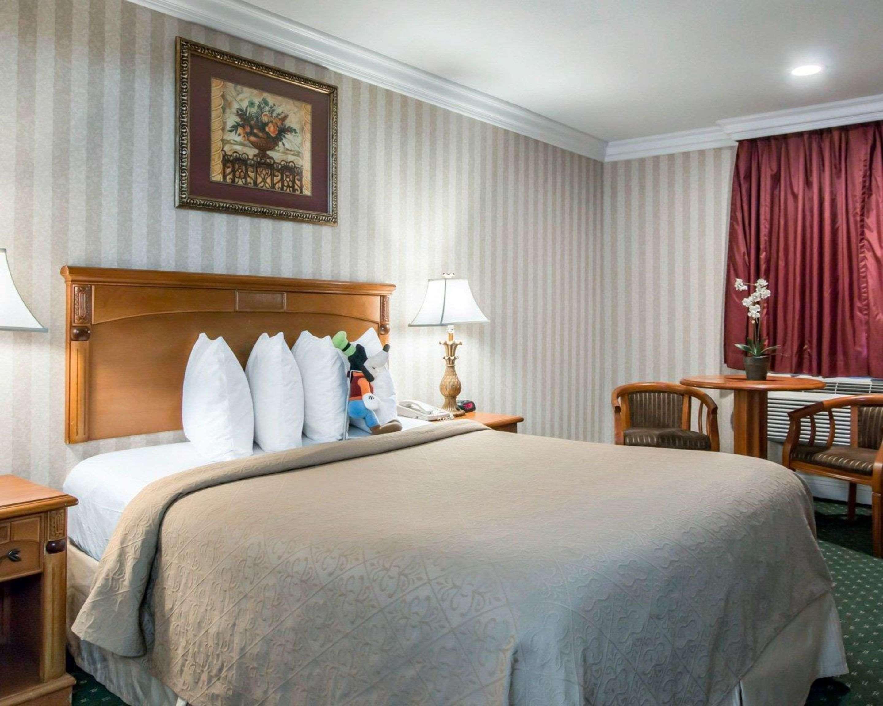 Quality Inn & Suites Anaheim Maingate Zewnętrze zdjęcie